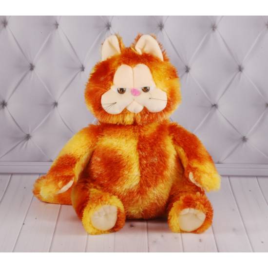 355+ красивых имен игрушек для кошек и собак